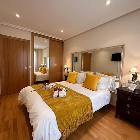 Clarens Guesthouse Кангас дел Нарсеа Екстериор снимка